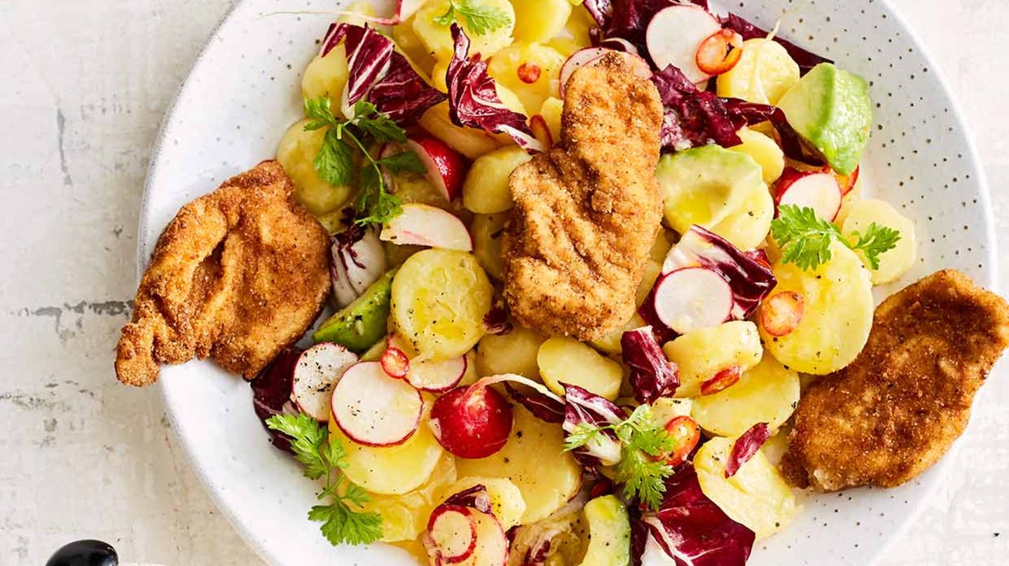 Kartoffel-Avocado-Salat mit Schnitzelchen Rezept