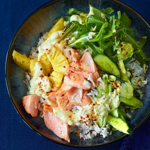 Reis-Bowl mit Lachs