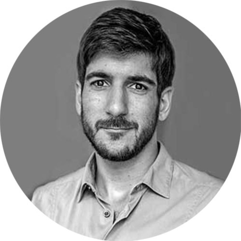 Dario Sarmadi Dario Sarmadi