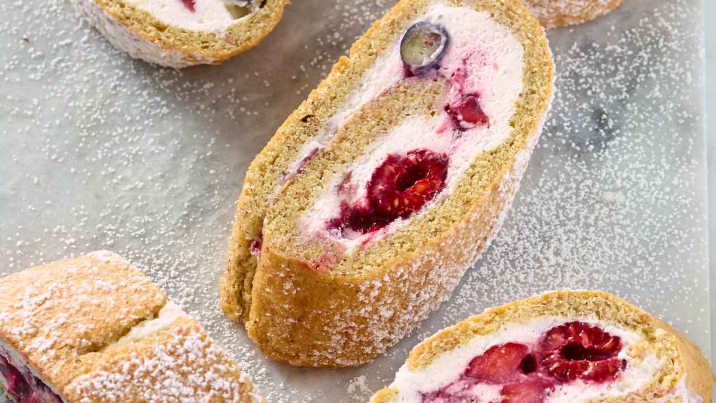Rote-Grütze-Rolle Rezept