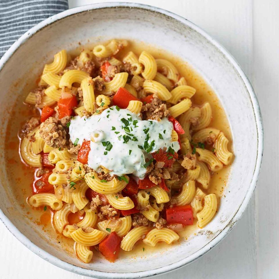 Pasta Mit Fleisch Essen Und Trinken