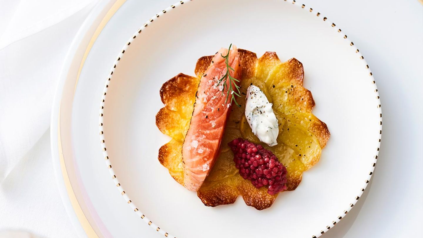 Kartoffelrosetten mit gebeiztem Lachs Rezept