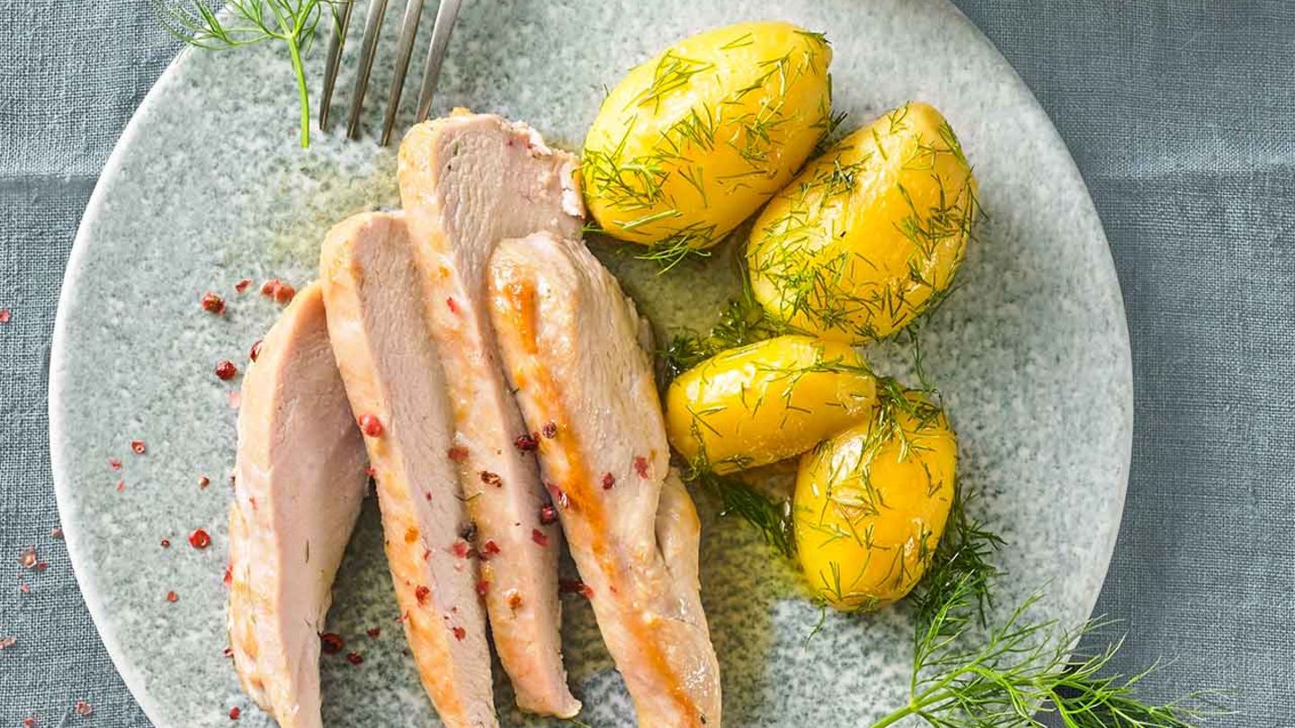 Hähnchen mit Dillkartoffeln und Rohkost Rezept