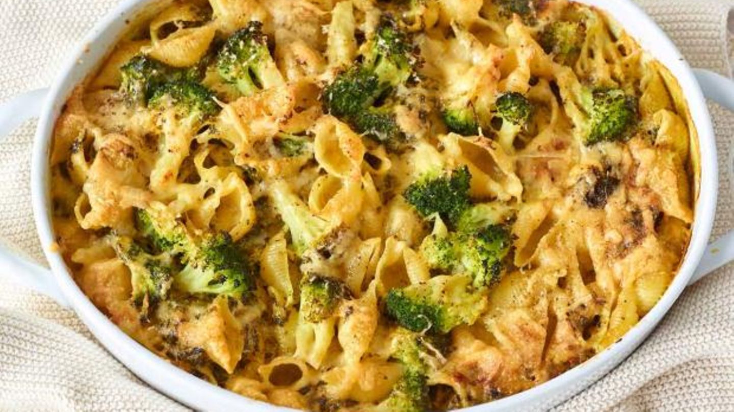 Spinat Broccoli Nudelauflauf Rezept Essen Und Trinken