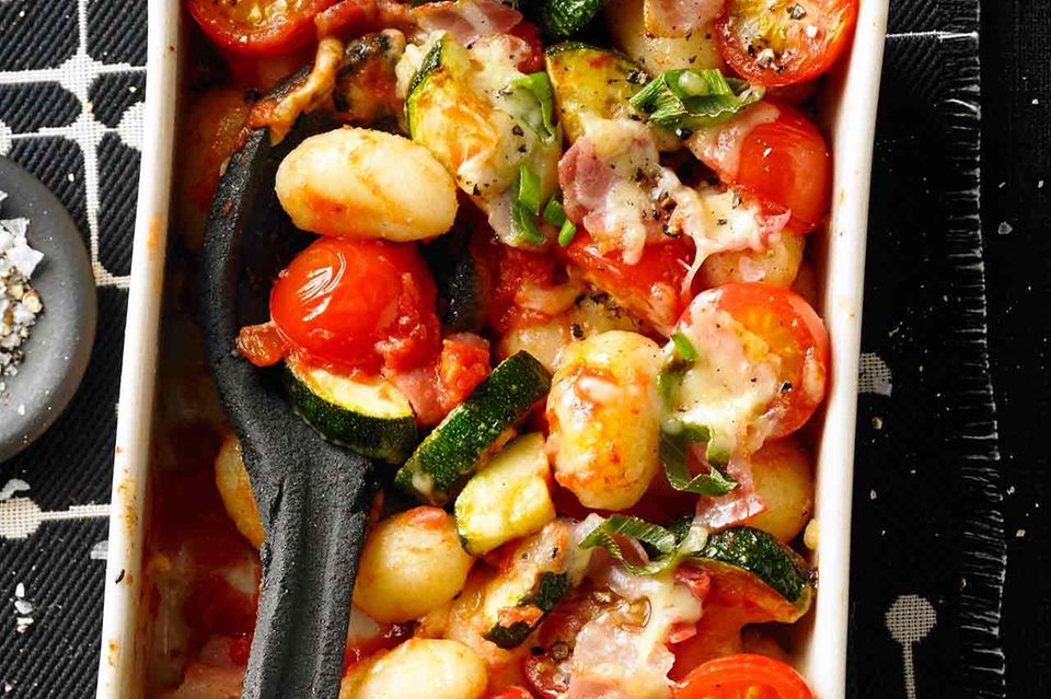 Gnocchi-Auflauf mit Gemüse und Bacon