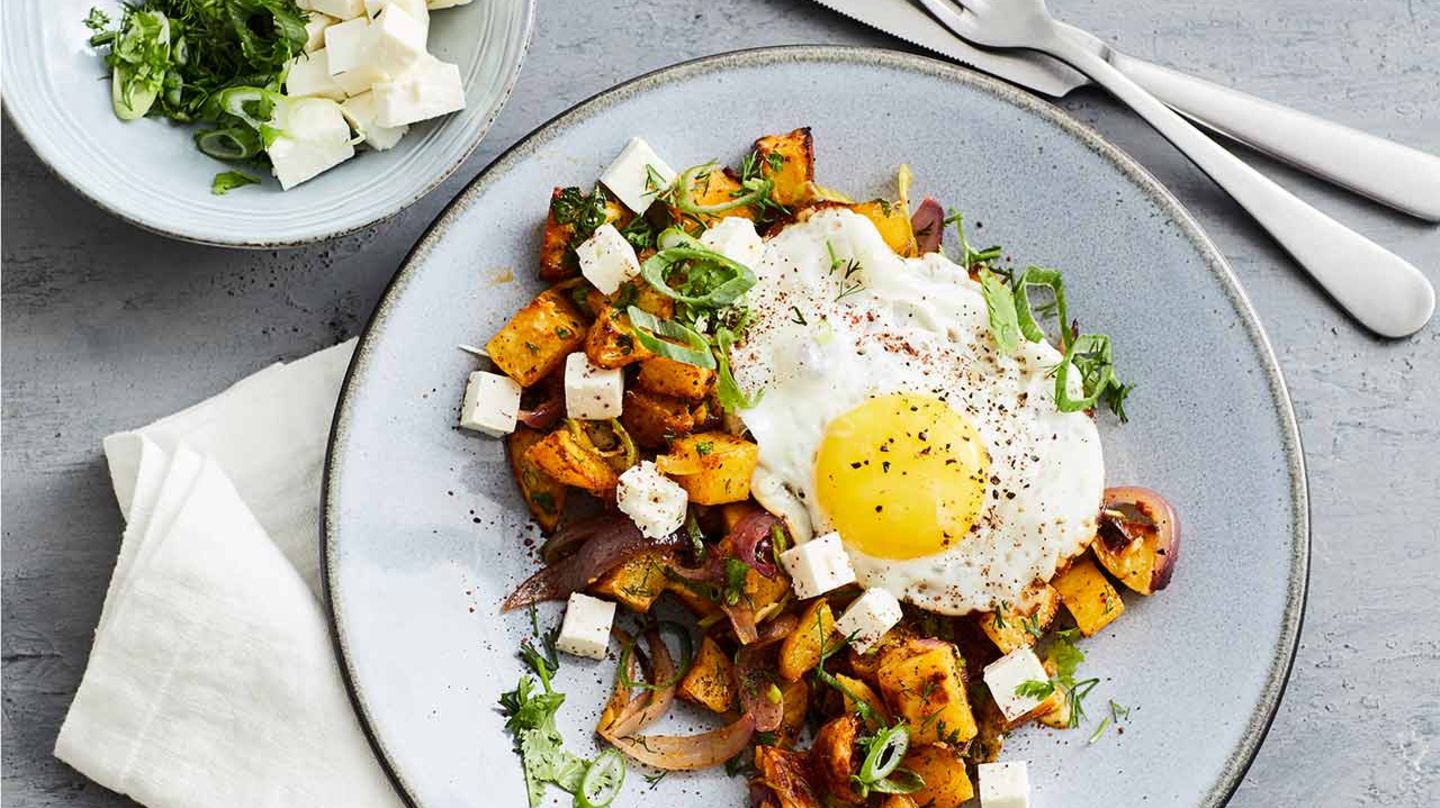 Harissa-Ofenkartoffeln mit Spiegelei Rezept