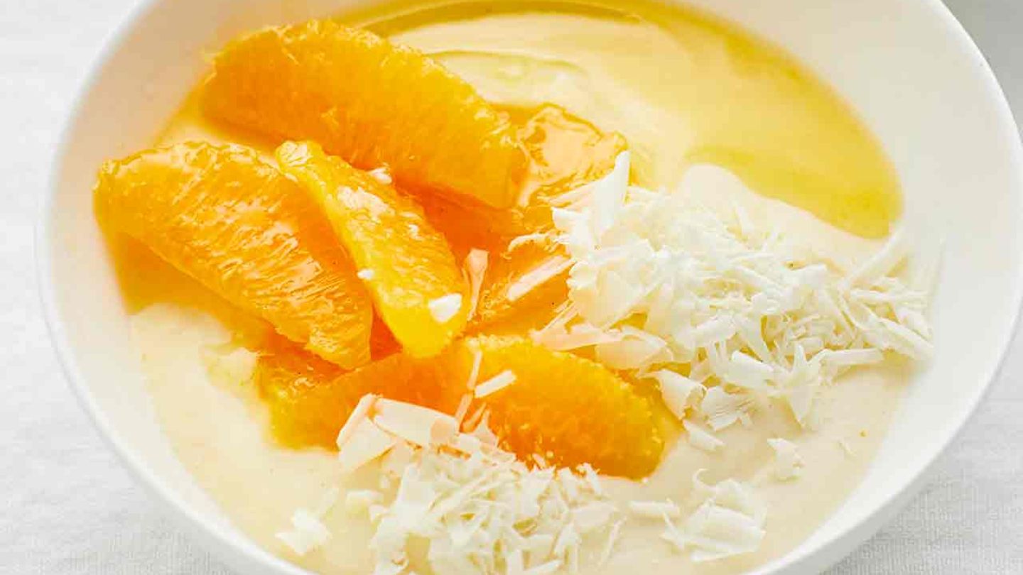 Weißer Schoko-Pudding mit Orangenkompott Rezept