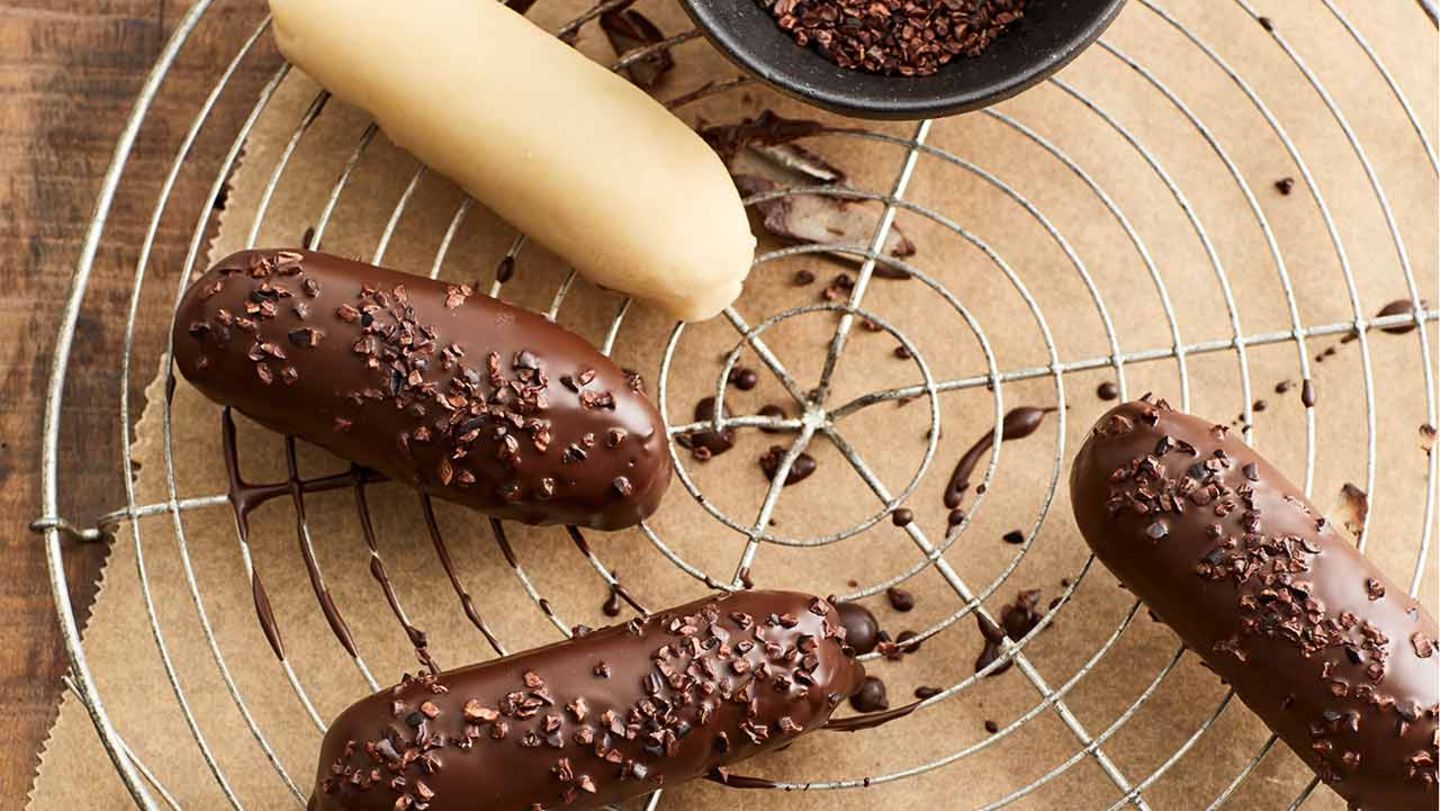 Marzipanbrote mit Kakao-Nibs Rezept