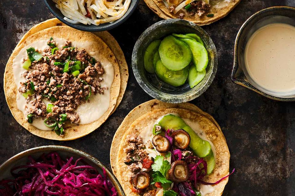 Tortillas mit Hackfleisch und Gemüse