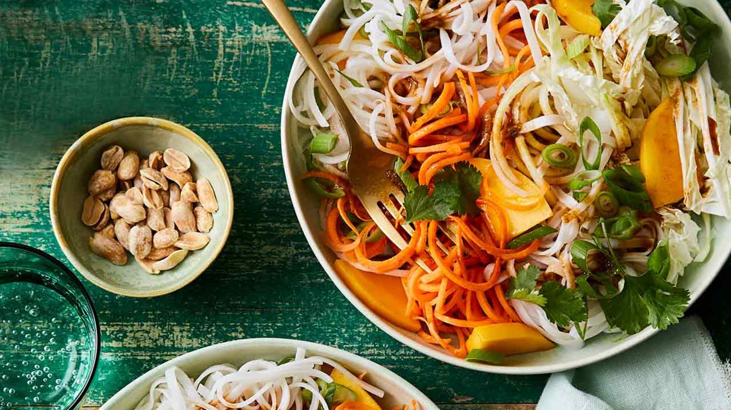 Thai-Nudelsalat mit Reisbandnudeln