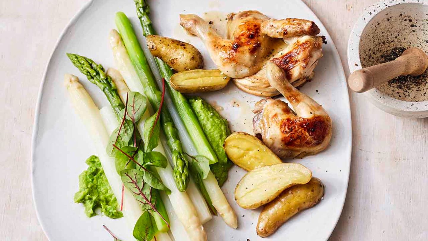 Spargel mit Erbsen-Dip und Stubenküken Rezept