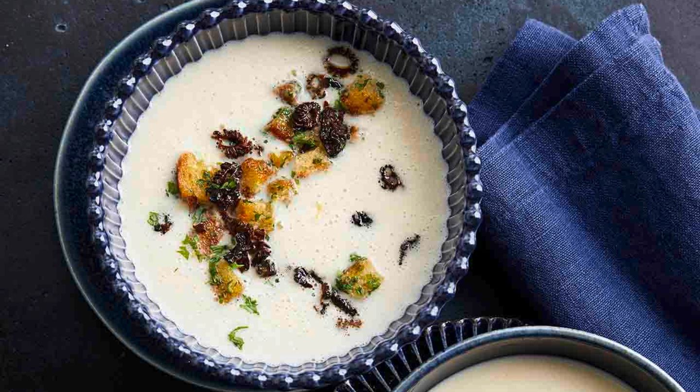 Mairübchensuppe mit gebratenen Morcheln Rezept