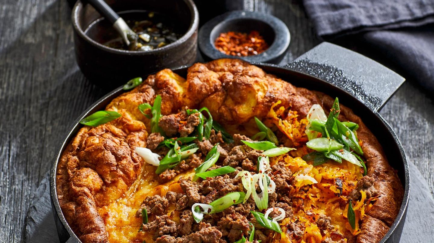 „Salty Dutch Baby“ – Pfannkuchen mit Wildschwein-Hackfleisch Rezept