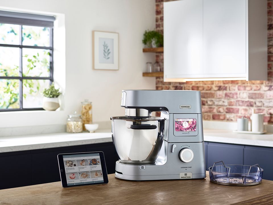 Gewinnspiel: Neues Jahr, neuer Küchenhelfer: Gewinnen Sie eine Cooking Chef XL von Kenwood Gewinnspiel: Neues Jahr, neuer Küchenhelfer: Gewinnen Sie eine Cooking Chef XL von Kenwood