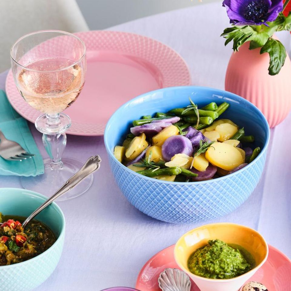 Kartoffel-Bohnen-Salat mit blauen Kartoffeln