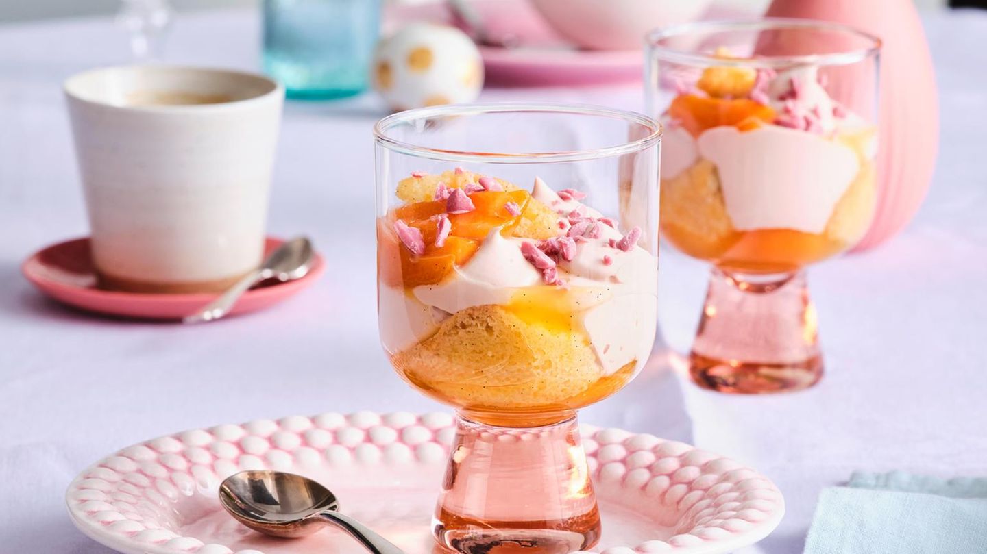 Ruby-Schoko-Sahne mit Aprikosen und Madeleines Rezept