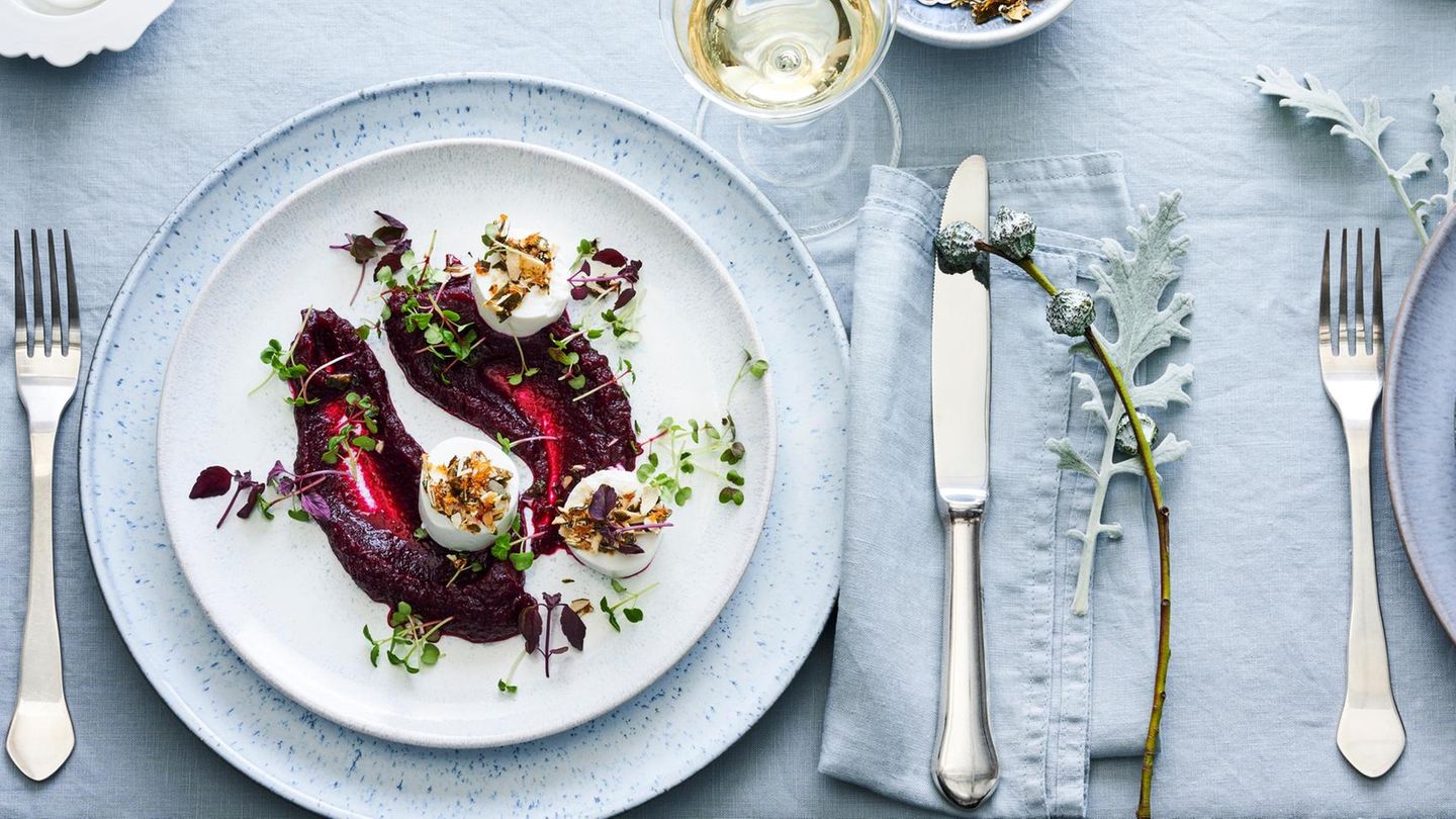 Rote-Bete-Apfel-Creme mit Ziegenkäse Rezept
