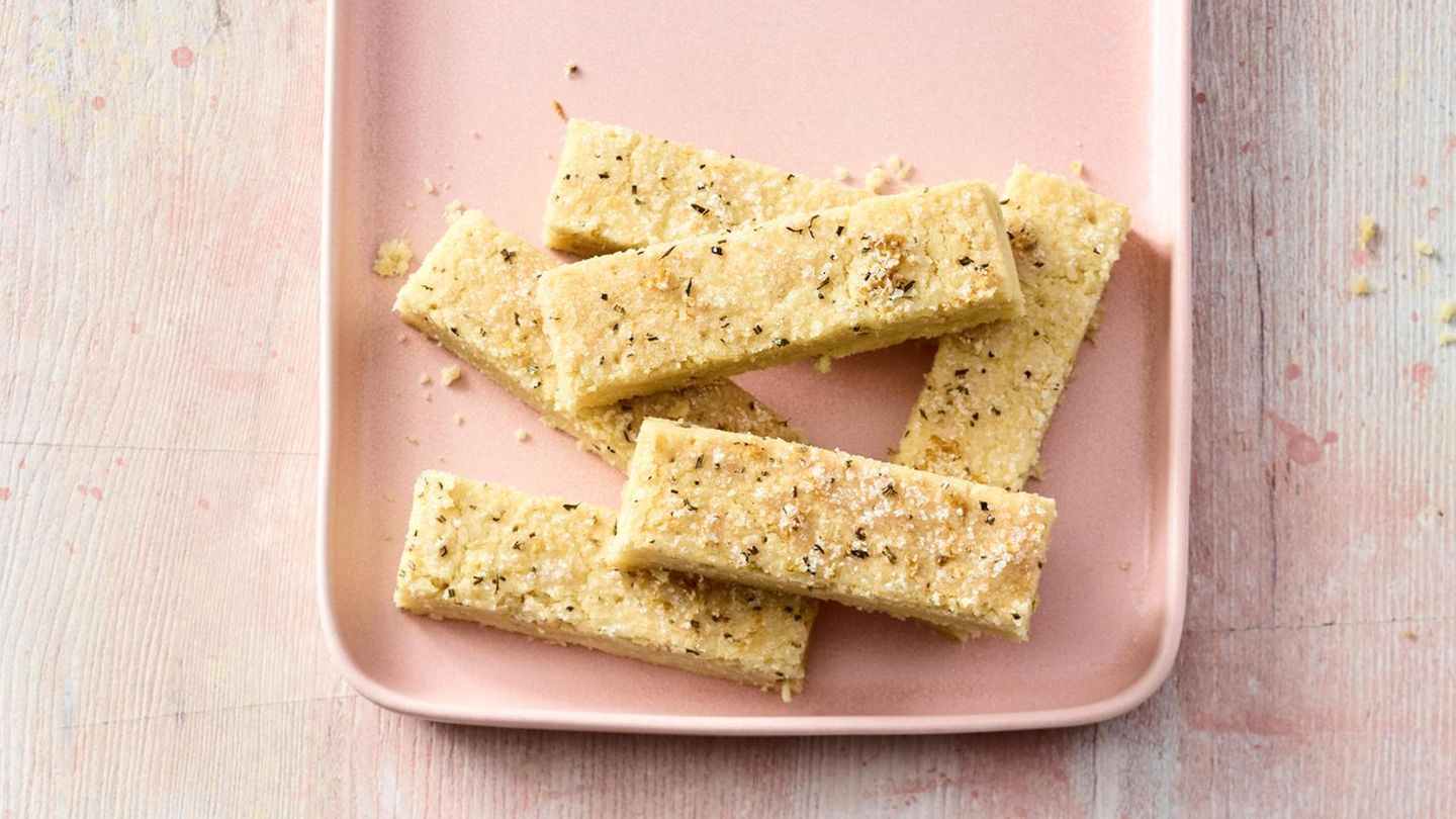 Zitronen-Rosmarin-Shortbread Rezept - [ESSEN UND TRINKEN]