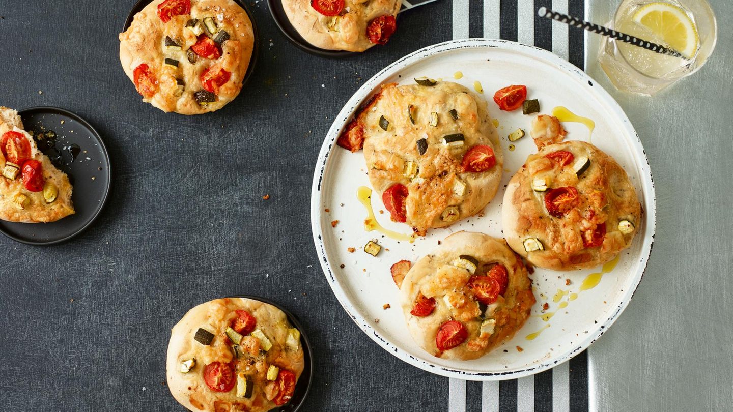 Focaccine: Thermomix ® Rezept