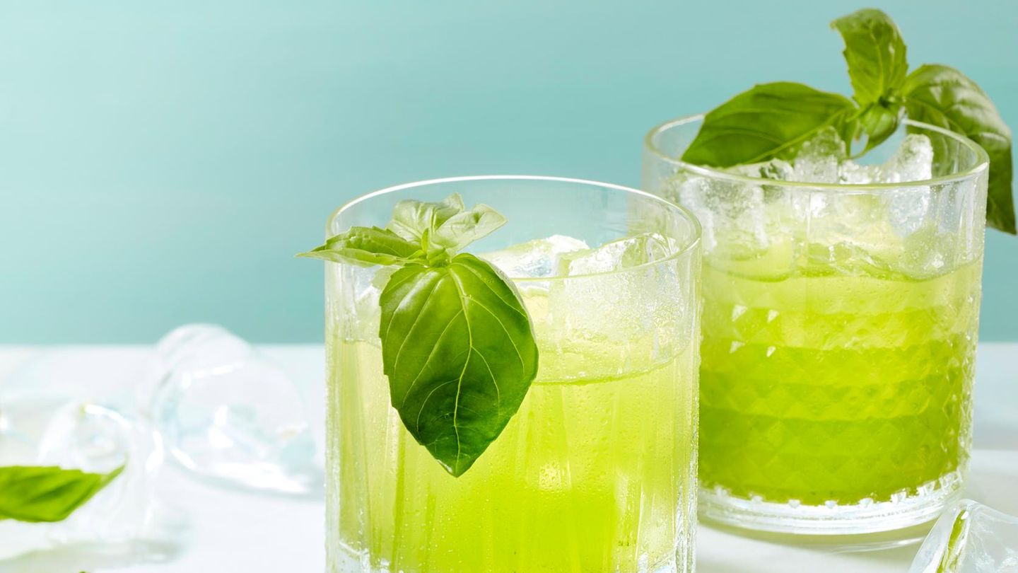 Basil Grape Smash