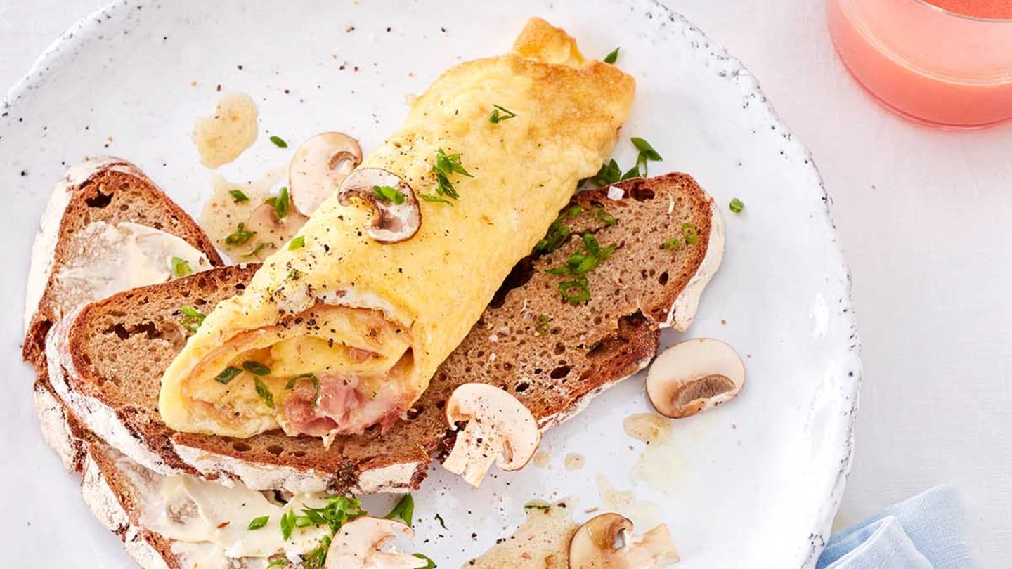 Gefülltes Schinken-Pilz-Omelett Rezept - [ESSEN UND TRINKEN]