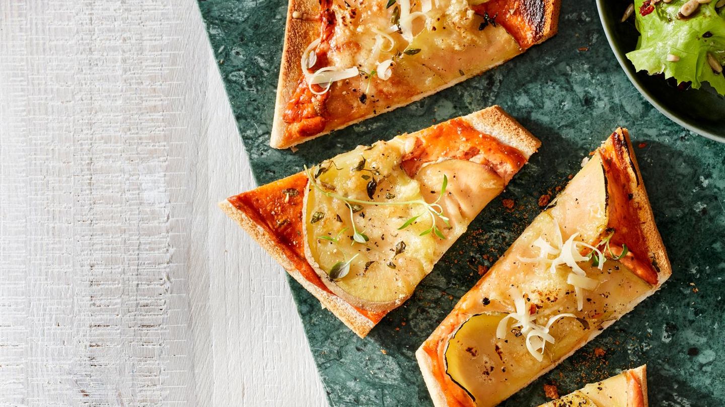 Tramezzini mit Käse, Kräutern und Kartoffeln