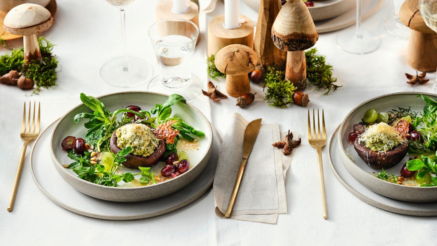Gefüllte Portobello-Pilze mit Feldsalat Rezept