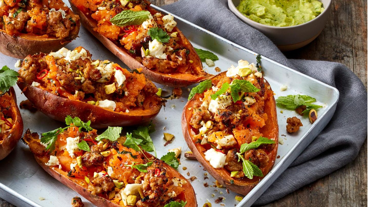 Gefüllte Süßkartoffeln mit Kalbshack und Feta Rezept