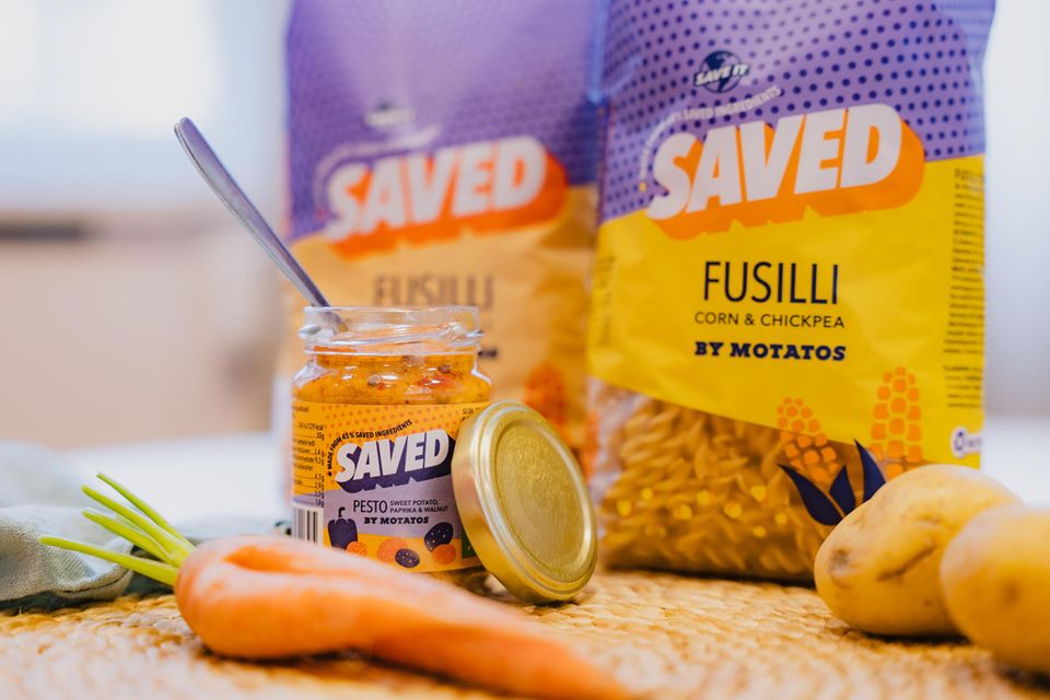 Pasta und Pesto von SAVED by Motatos