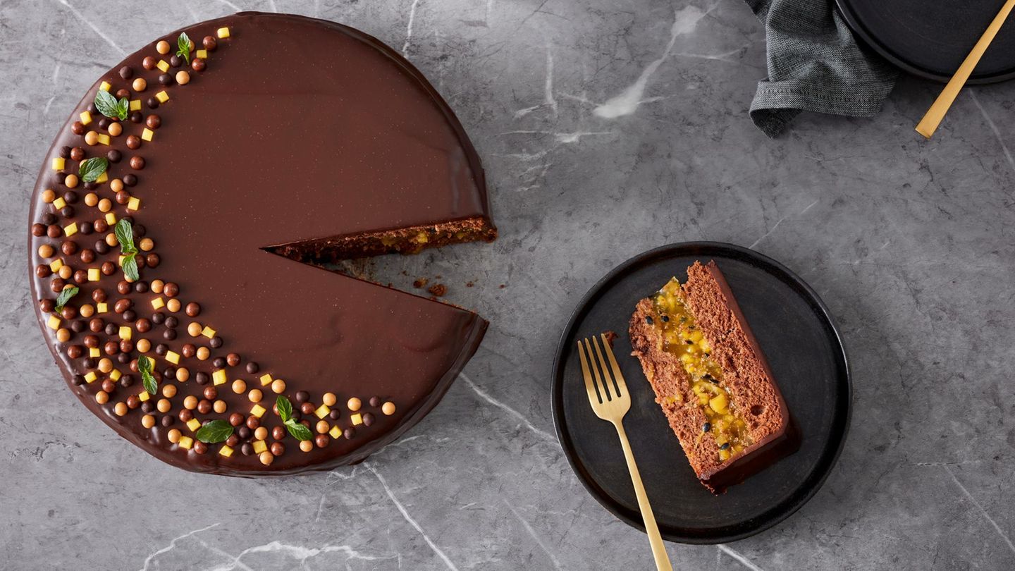 Schokoladen-Passionsfrucht-Torte Rezept