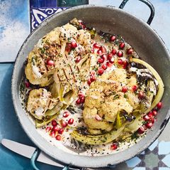 Gerösteter Blumenkohl mit Tahin-Joghurt und Granatapfel