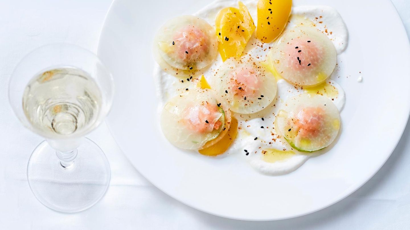 Kohlrabi-Ravioli mit Lachs Rezept