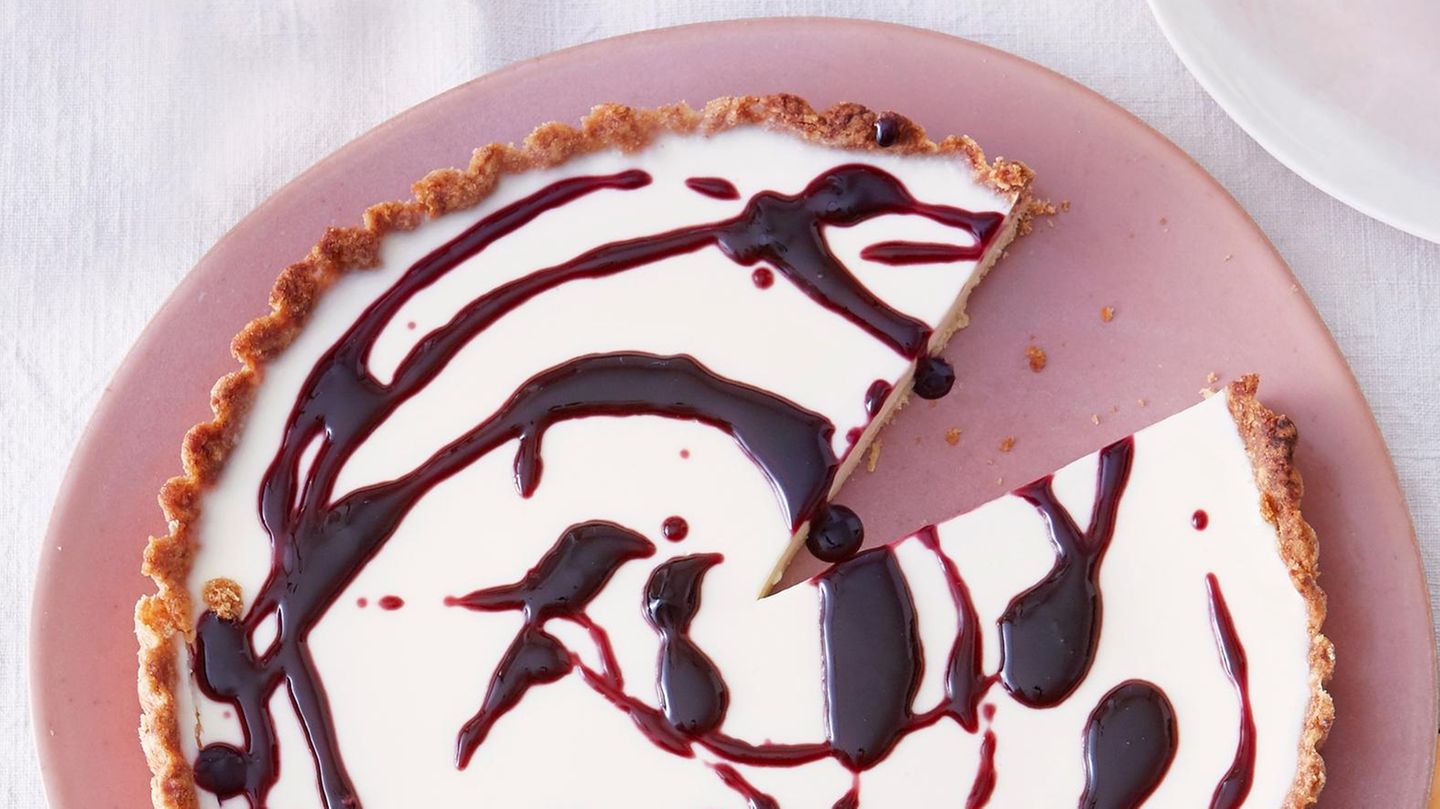 Panna-cotta-Tarte mit Holunder Rezept