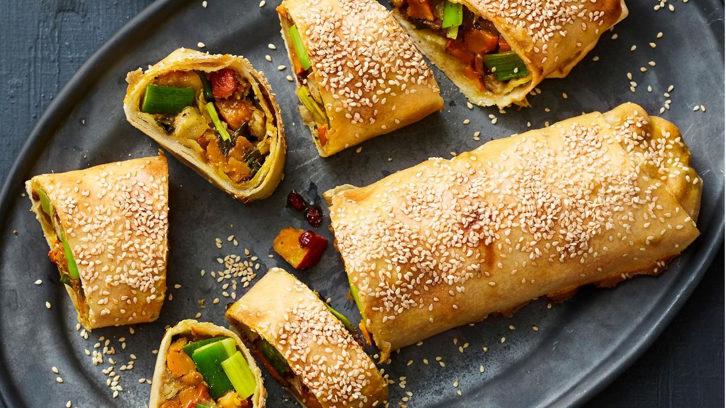 Kürbisstrudel mit Sesamcreme Rezept