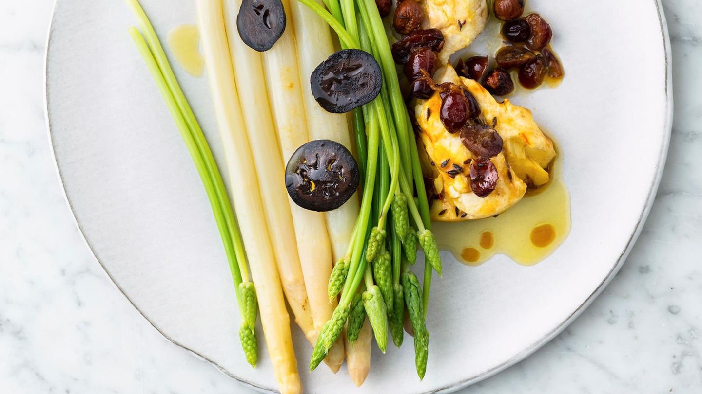 Kabeljau-Escabeche mit zweierlei Spargel Rezept