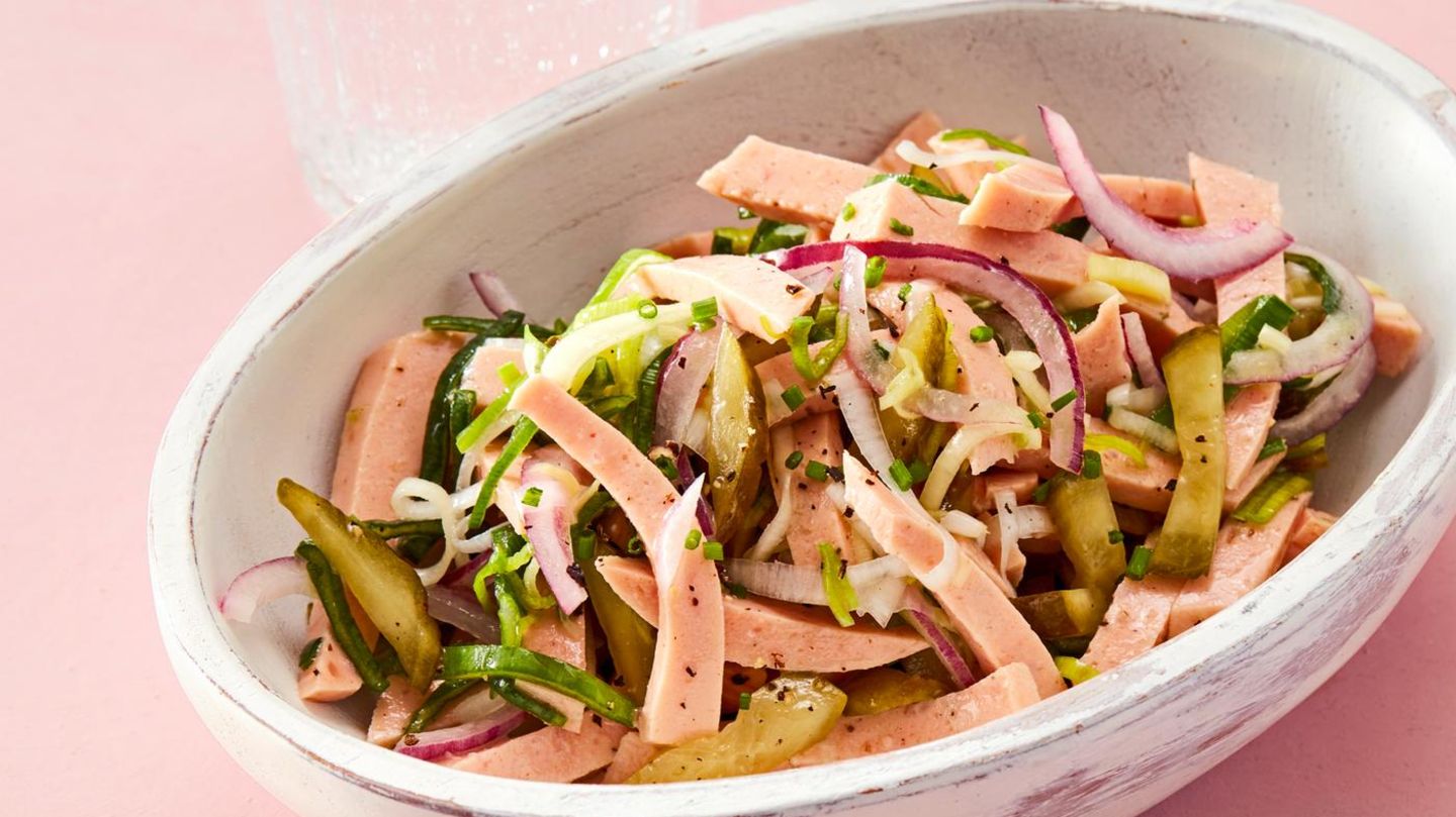 Wurst-Lauch-Salat Rezept - [ESSEN UND TRINKEN]