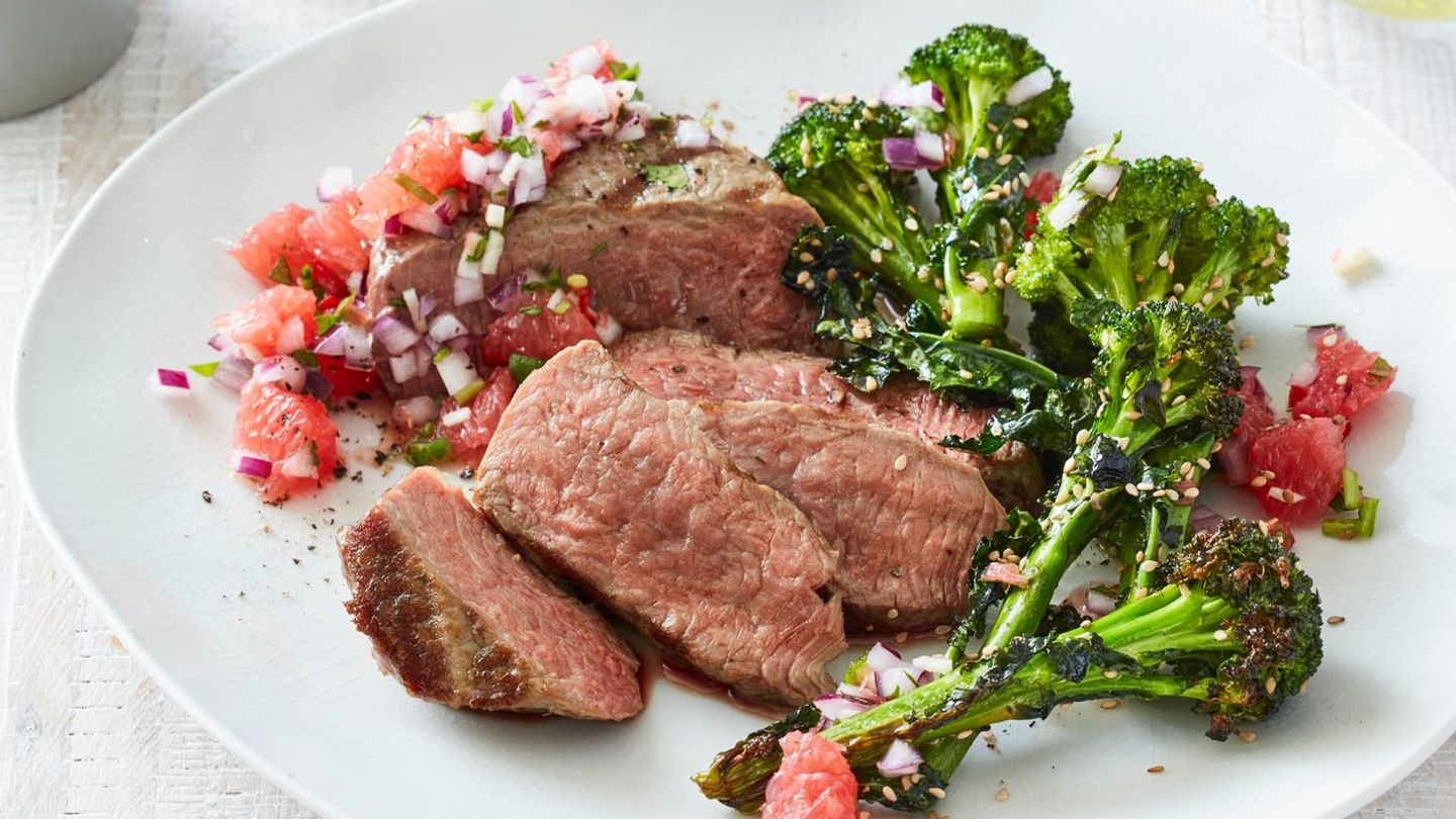 Hüftsteak mit Grapefruit-Salsa Rezept - [ESSEN UND TRINKEN]