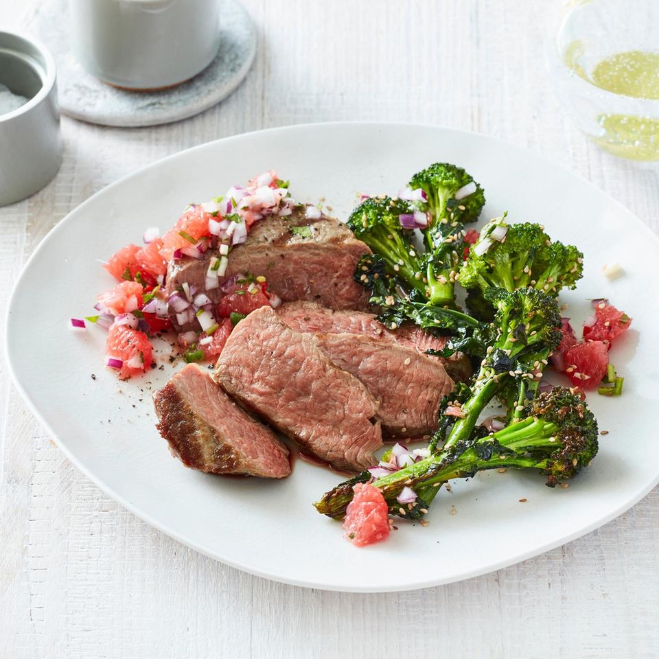 Hüftsteak mit Grapefruit-Salsa Rezept - [ESSEN UND TRINKEN]