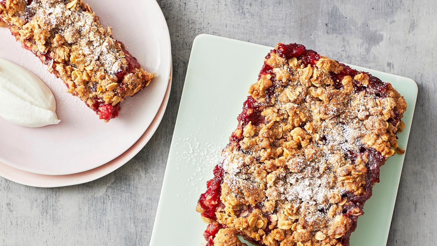 Erdbeer-Streusel-Streifen Rezept