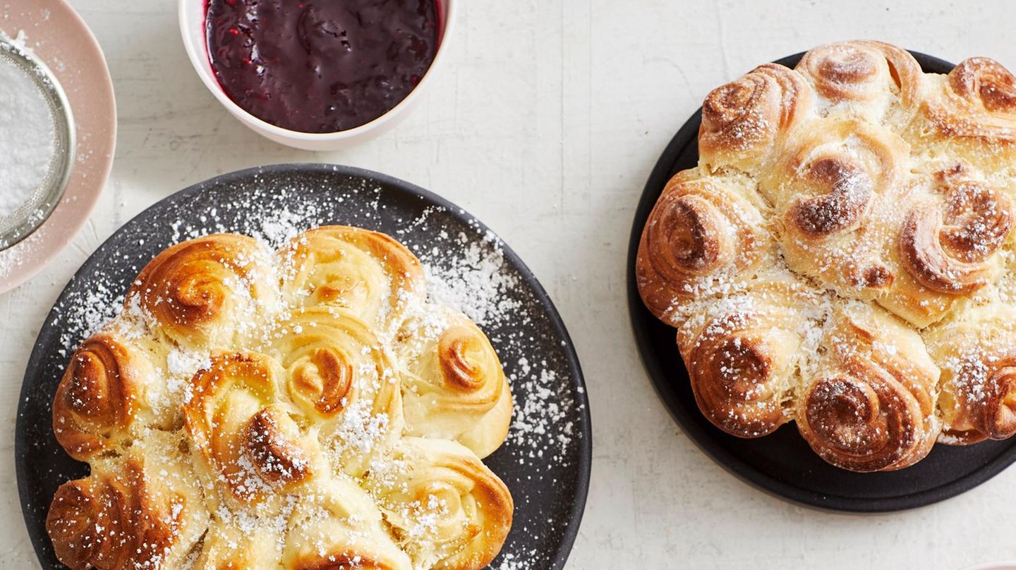 Rosen-Tartelettes Rezept