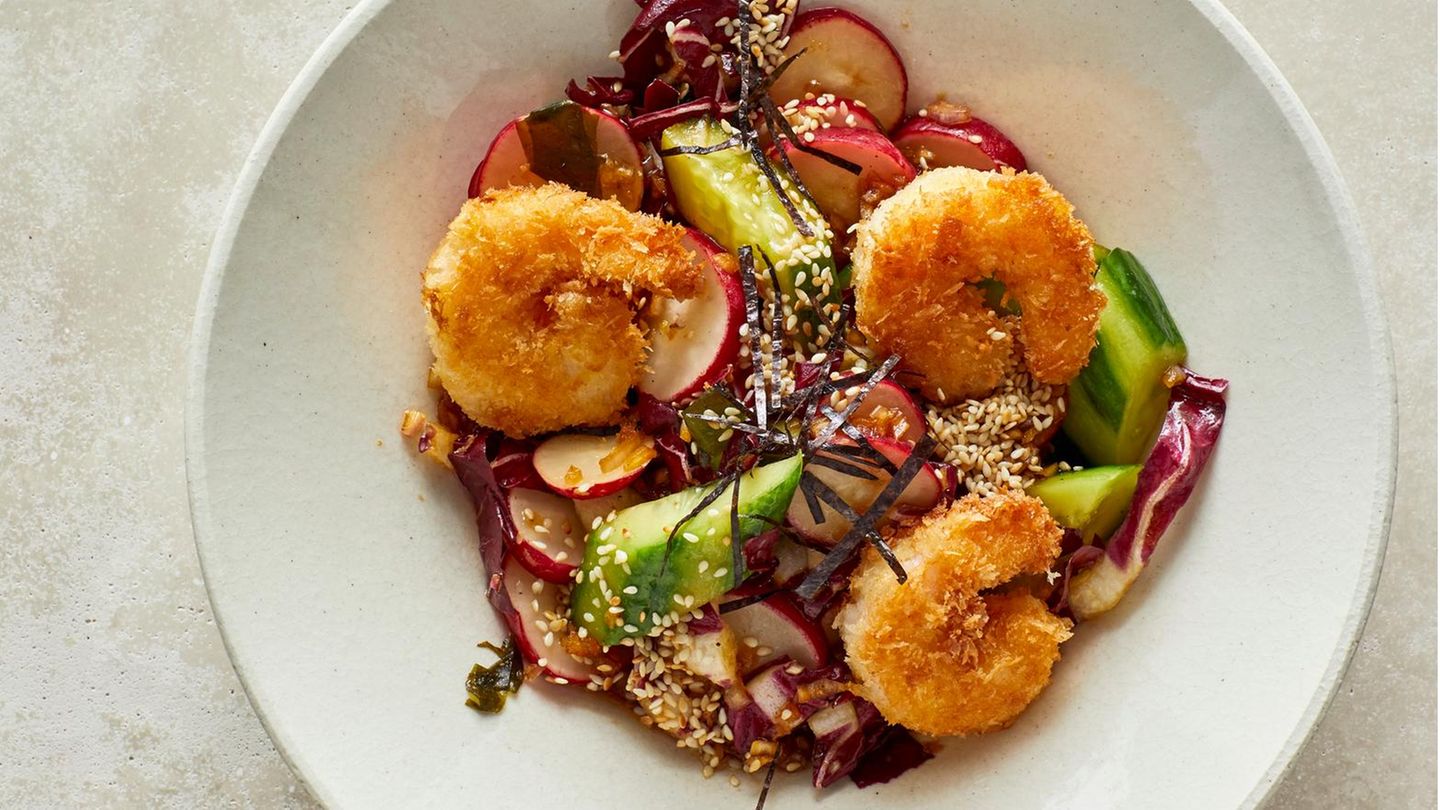 Miso-Gemüse-Salat mit Knuspergarnelen Rezept