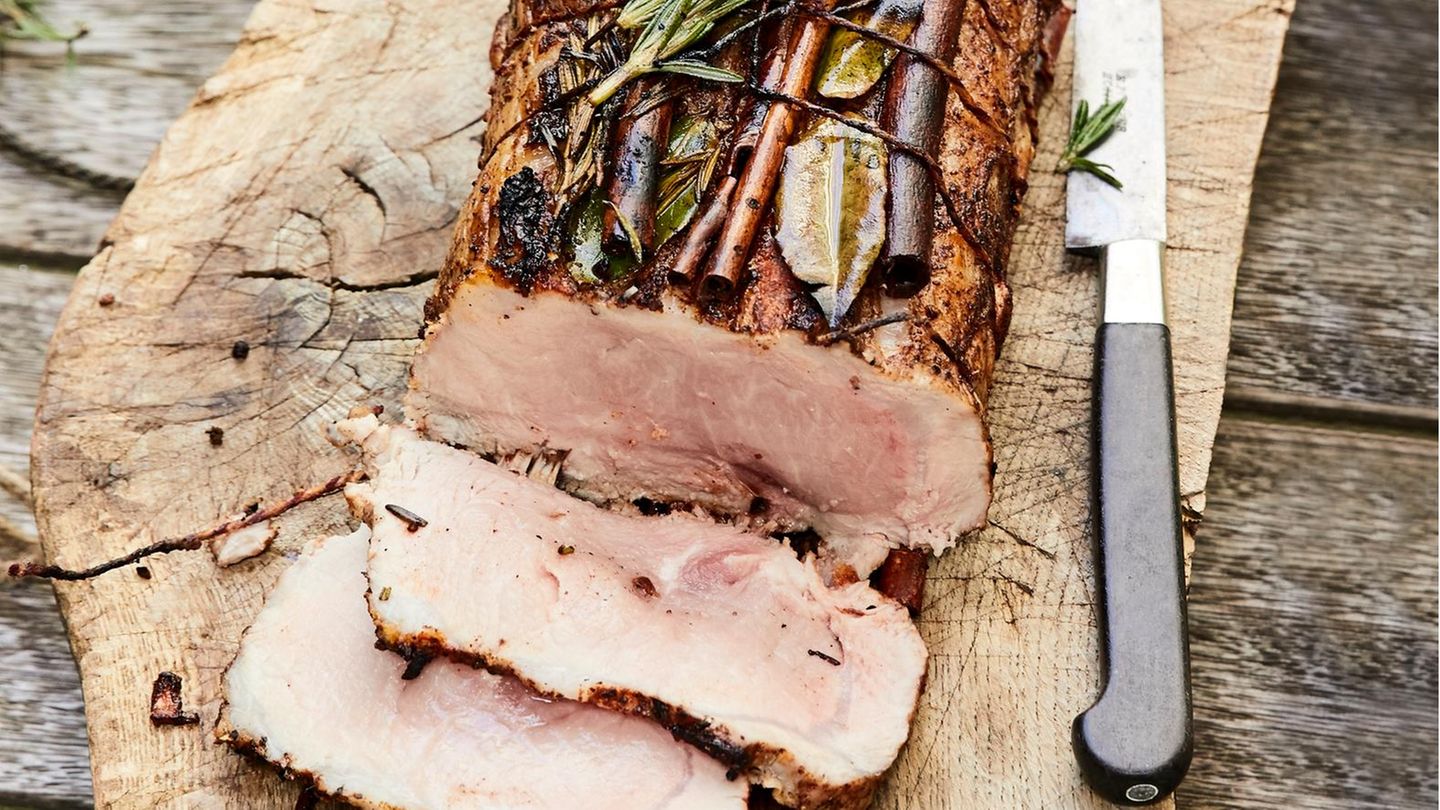 Schweinebraten mit Mole, Lorbeer und Zimt Rezept - [ESSEN UND TRINKEN]