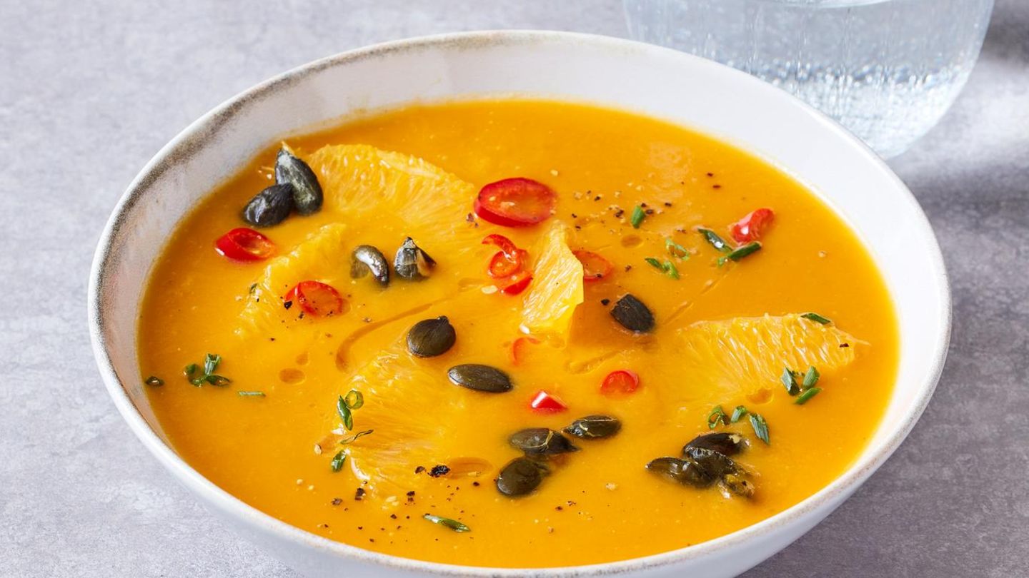 Kürbis-Orangen-Suppe Rezept - [ESSEN UND TRINKEN]