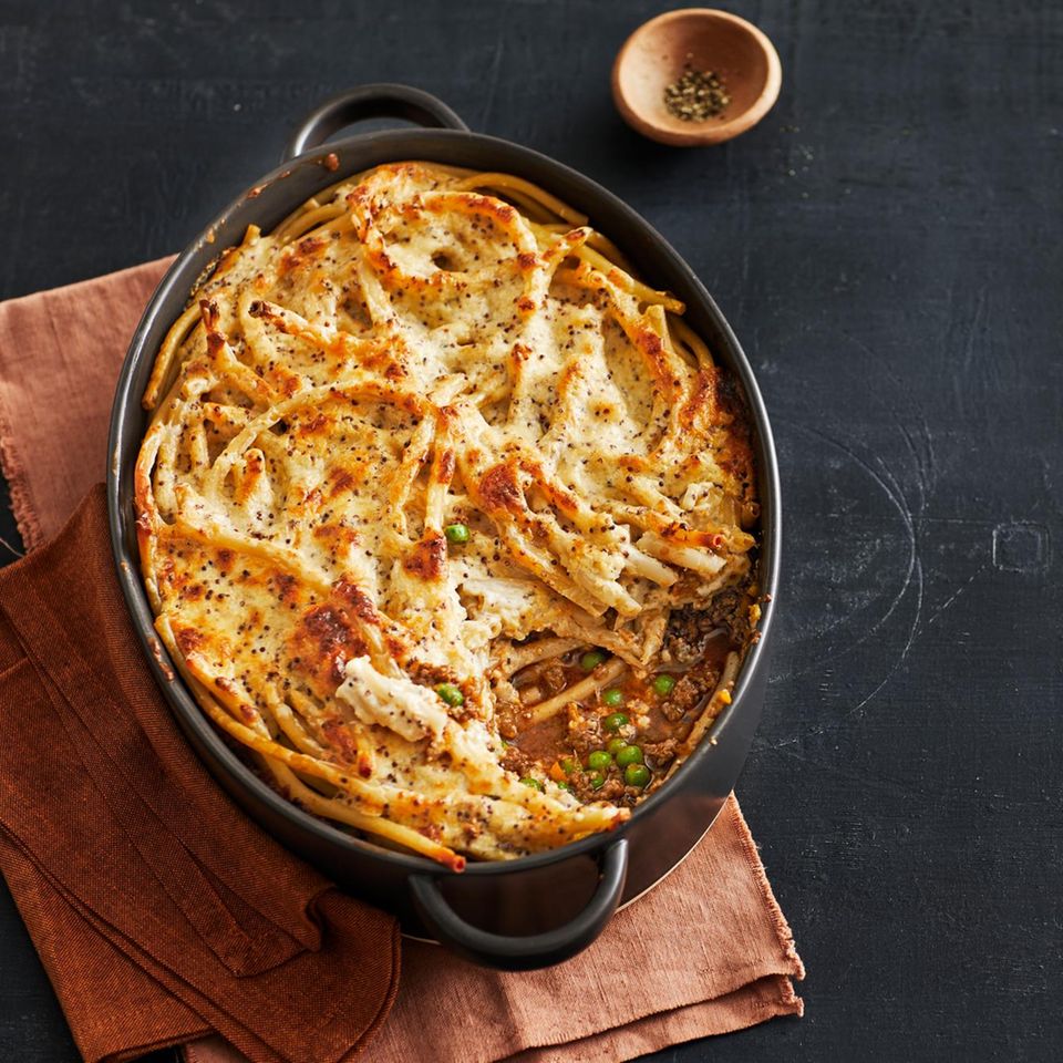Nudel-Hack-Auflauf: Thermomix ® Rezept - [ESSEN UND TRINKEN]