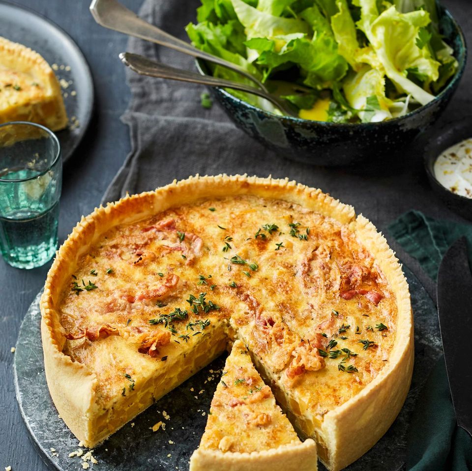 Steckrüben-Quiche mit Endiviensalat Rezept - [ESSEN UND TRINKEN]