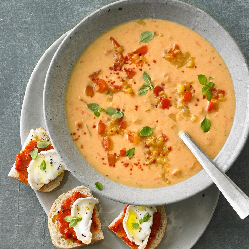 Schnelle Rote-Linsen-Suppe: Rezept - [ESSEN UND TRINKEN]