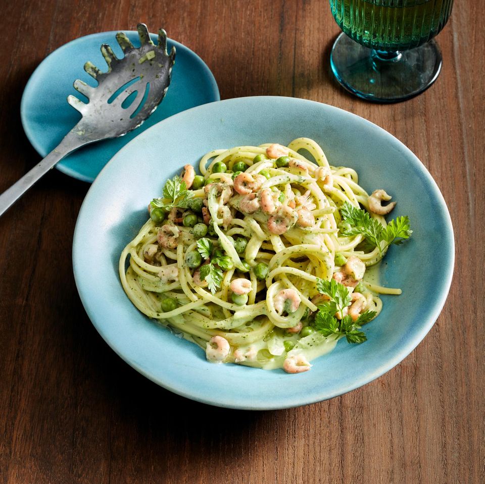 Spaghetti mit Krabben und Kerbel-Senf-Sauce Rezept - [ESSEN UND TRINKEN]