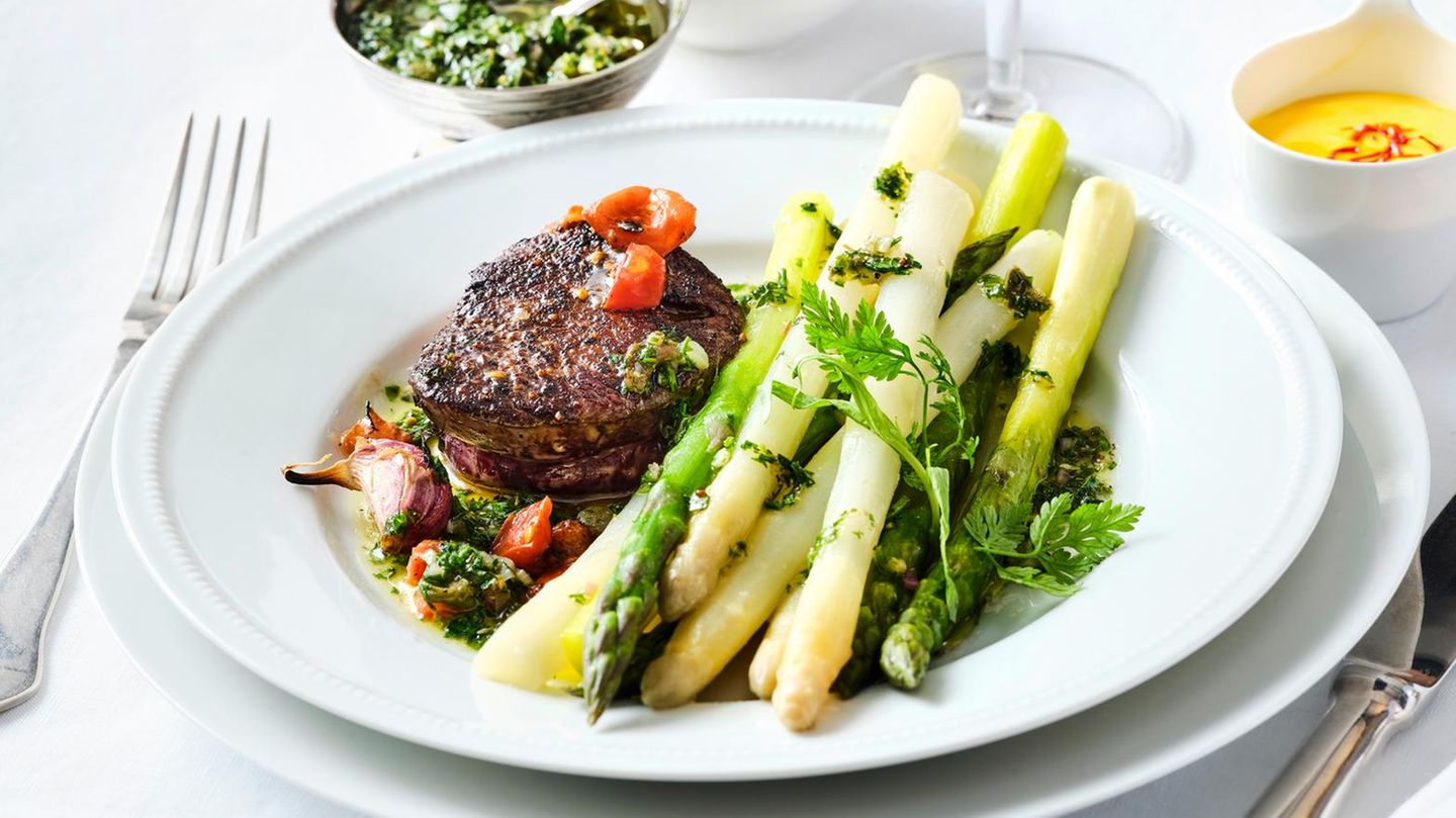Steak mit Spargel und drei Saucen Rezept