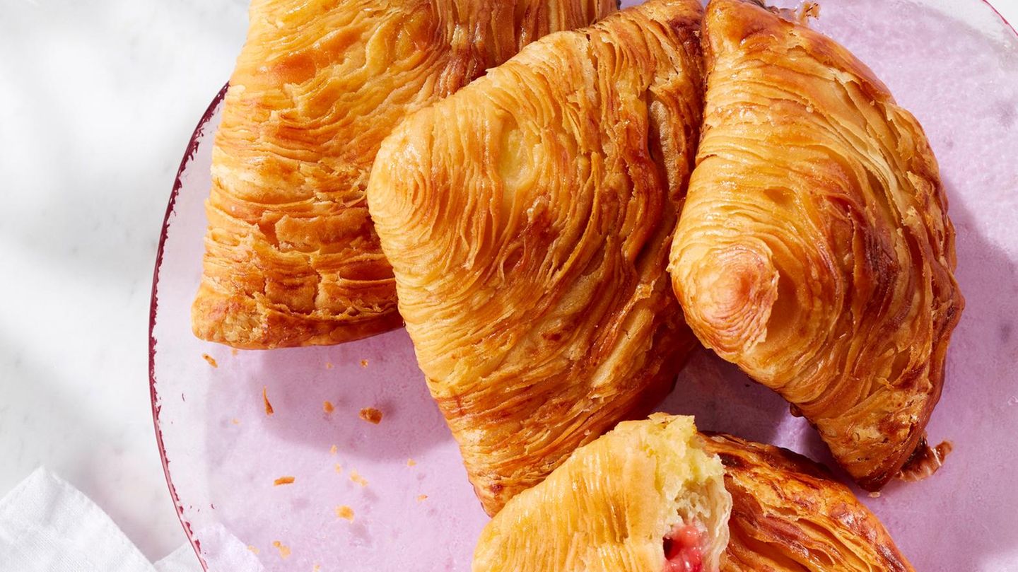 Sfogliatelle mit Erdbeerfüllung Rezept - [ESSEN UND TRINKEN]