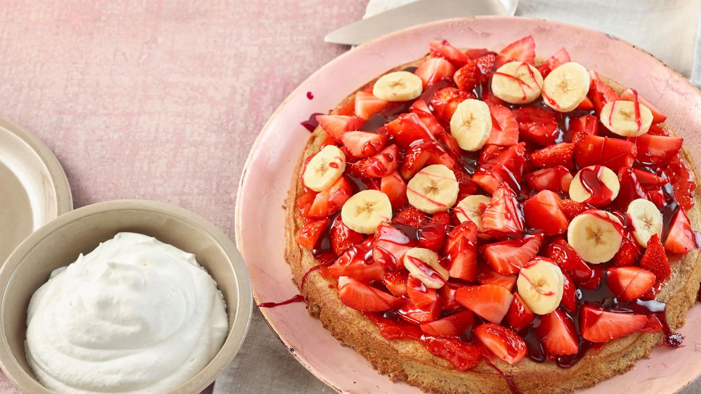 Erdbeer-Bananen-Kuchen Rezept